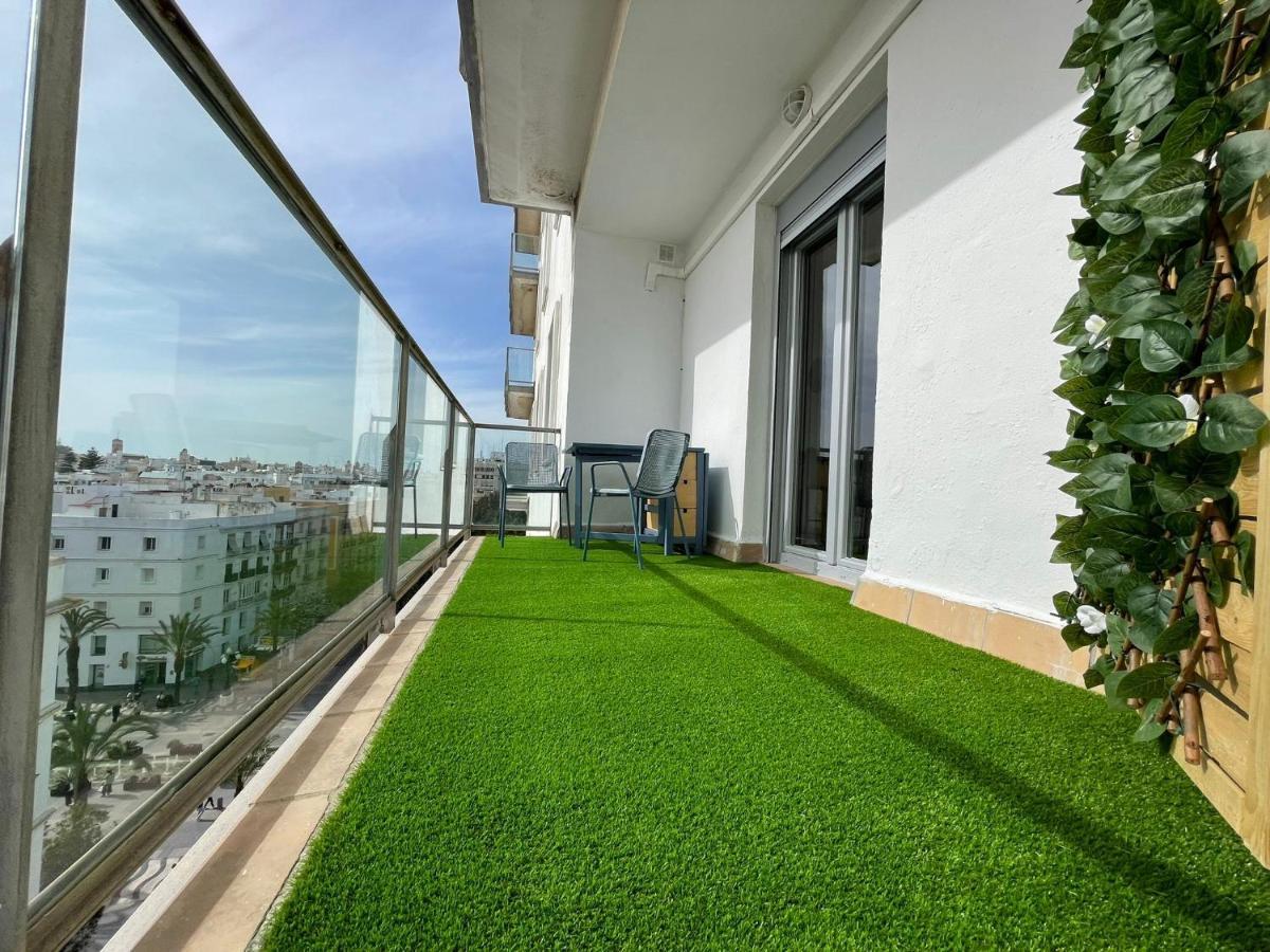 شقة Skyline - Loft With Private Terrace And Breathtaking Views! كاديز المظهر الخارجي الصورة